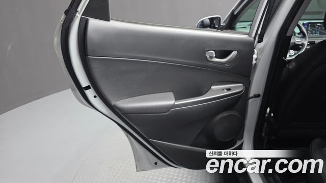 Hyundai Kona 2018 — photo 15