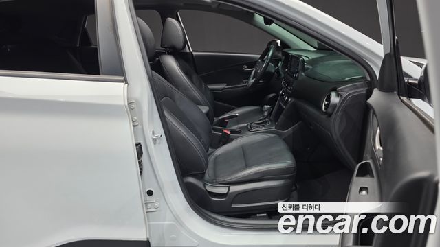 Hyundai Kona 2018 — photo 16