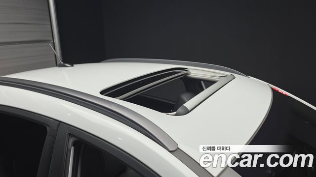 Hyundai Kona 2018 — photo 28