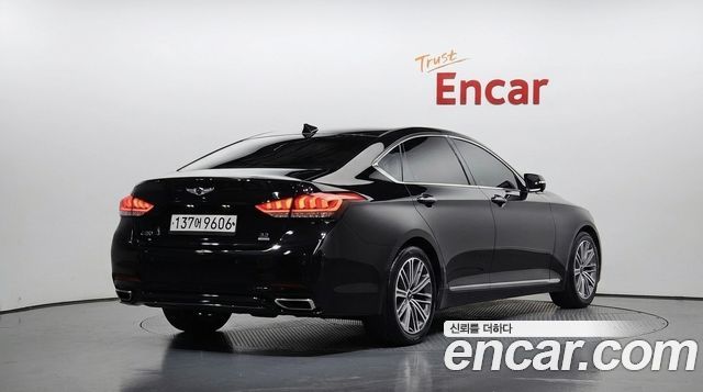 Genesis G80 2019 — photo 2