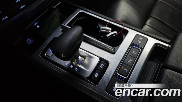 Genesis G80 2019 — photo 9