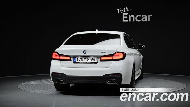BMW 5-Series 2022 — photo 5