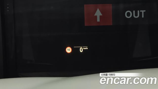 BMW 5-Series 2022 — photo 26