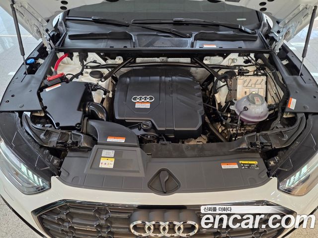 Audi Q5 2024 — photo 6