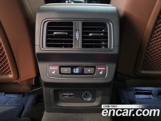 Audi Q5 2024 — photo 15
