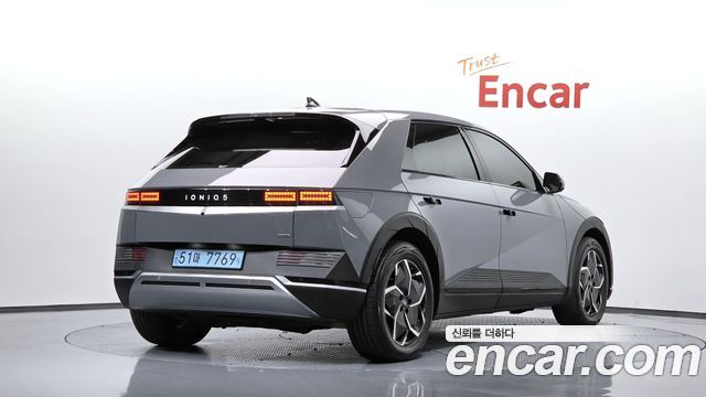 Hyundai Ioniq5 2023 — photo 2