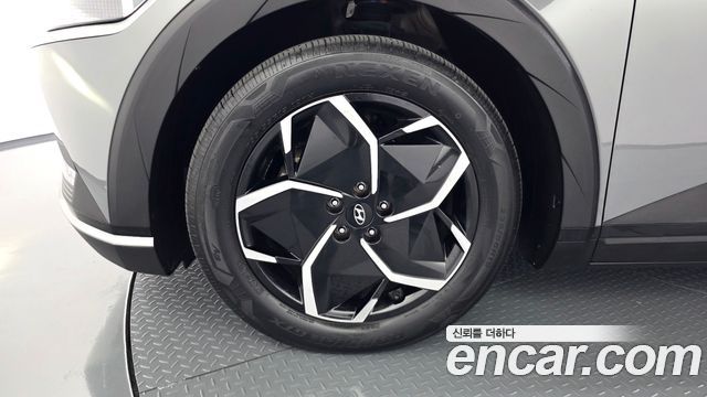 Hyundai Ioniq5 2023 — photo 5