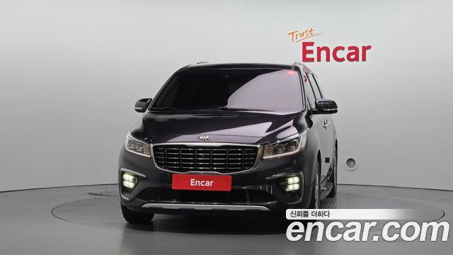 Kia Canival 2019 — photo 3