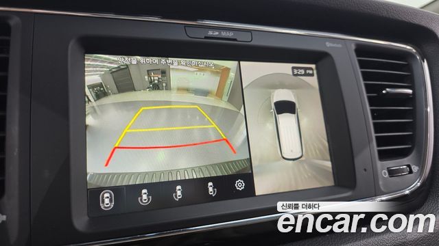 Kia Canival 2019 — photo 20