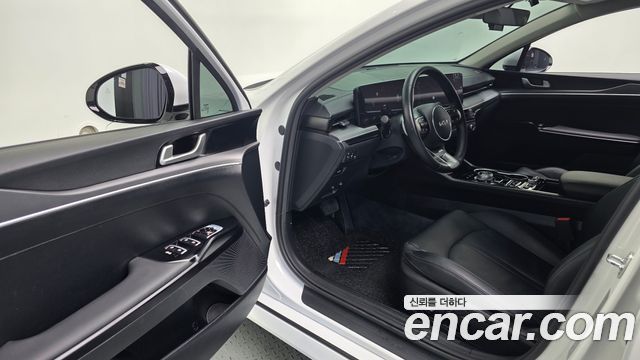 Kia K5 2026 — photo 11
