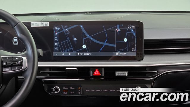 Kia K5 2026 — photo 16
