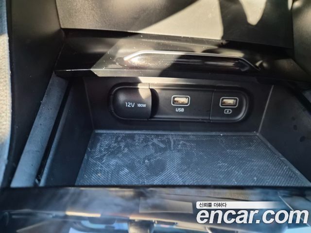 Kia K5 2020 — photo 13