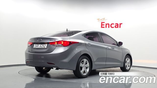 Hyundai AVANTE 2012 — photo 2