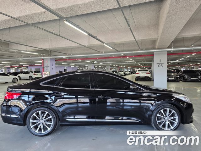 Hyundai Grandeur 2015 — photo 12