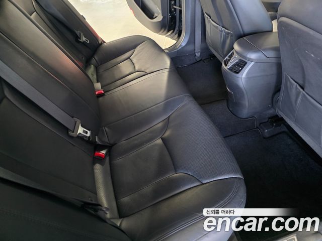 Hyundai Grandeur 2015 — photo 16