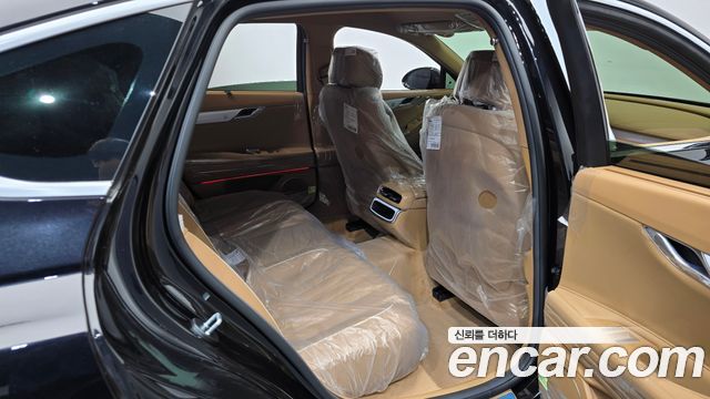 Genesis G80 2027 — photo 11