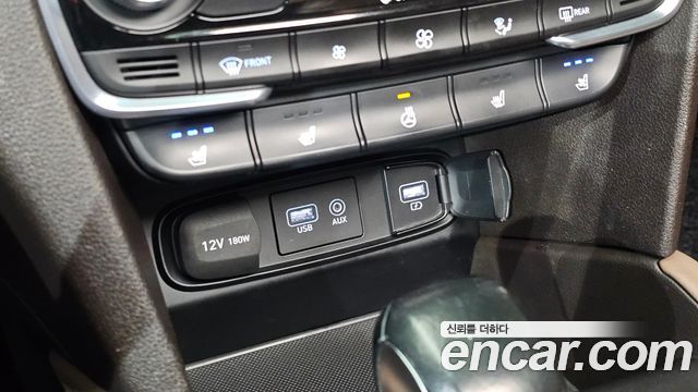 Hyundai Santafe 2020 — photo 33