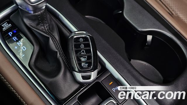 Hyundai Santafe 2020 — photo 36