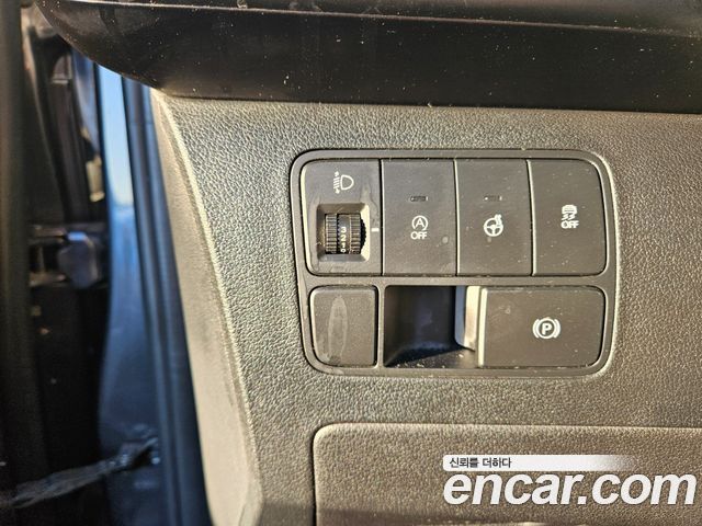 Hyundai Staria 2022 — photo 14