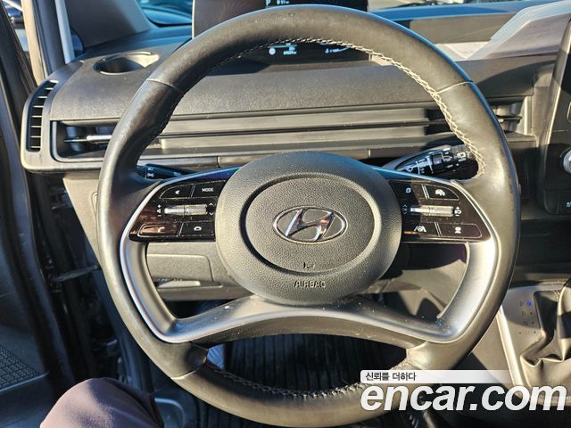 Hyundai Staria 2022 — photo 15