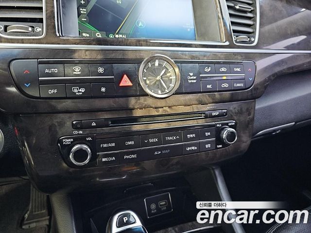 Kia K9 2015 — photo 13