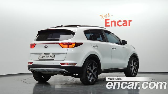 Kia Sportage 2016 — photo 2