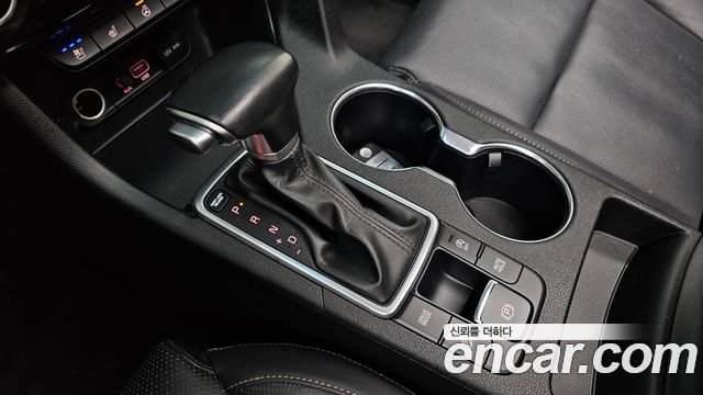 Kia Sportage 2016 — photo 12