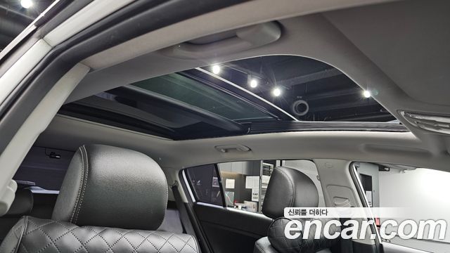 Kia Sportage 2016 — photo 28