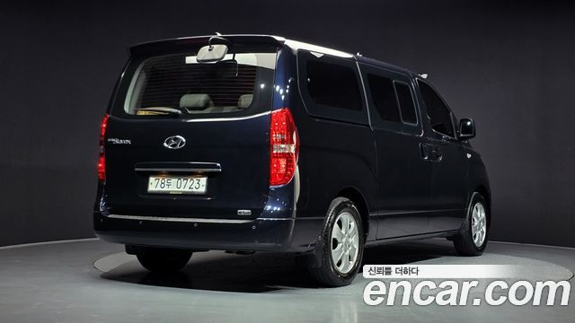 Hyundai Starex 2020 — photo 2