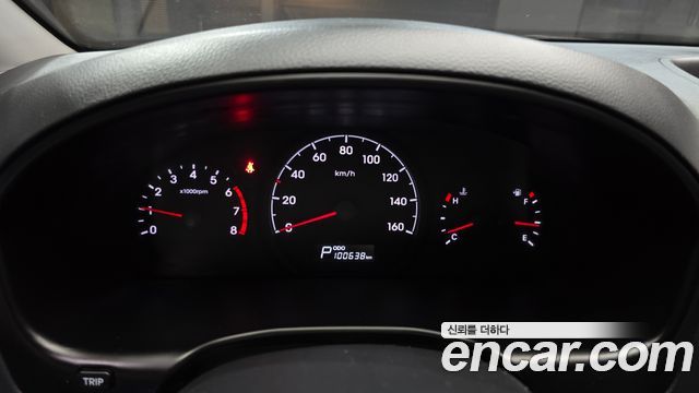 Hyundai Starex 2020 — photo 11