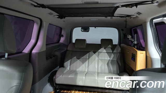 Hyundai Starex 2020 — photo 17