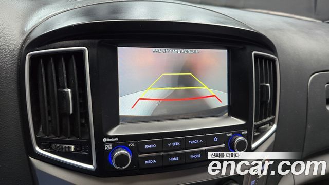 Hyundai Starex 2020 — photo 23