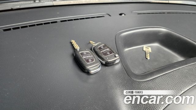 Hyundai Starex 2020 — photo 25