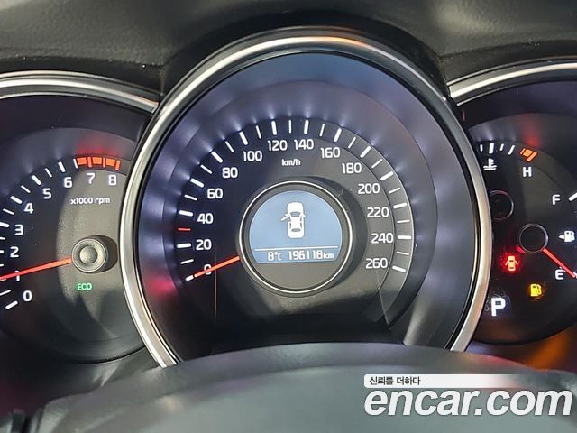 Kia K5 2014 — photo 7