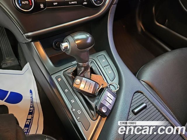 Kia K5 2014 — photo 8
