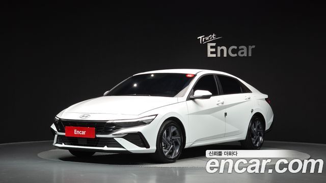 Hyundai AVANTE 2026 — photo 1