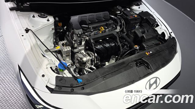 Hyundai AVANTE 2026 — photo 6