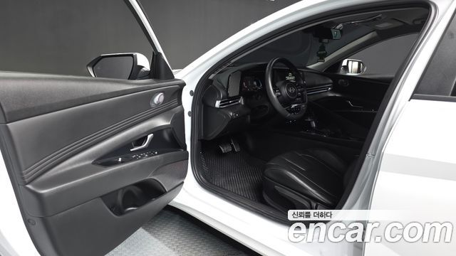 Hyundai AVANTE 2026 — photo 13