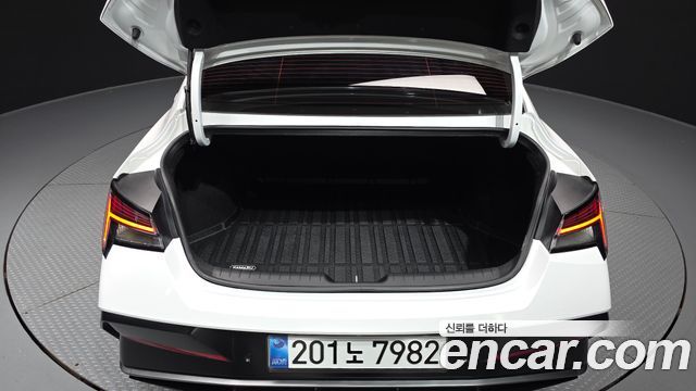 Hyundai AVANTE 2026 — photo 26
