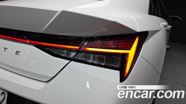 Hyundai AVANTE 2026 — photo 9