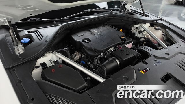Genesis GV70 2025 — photo 6
