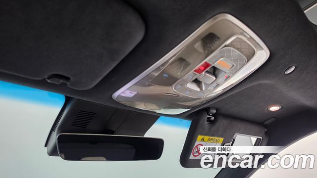 Genesis GV70 2025 — photo 24
