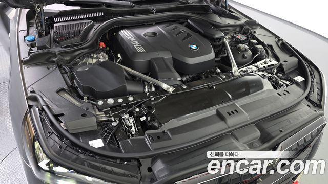 BMW 5-Series 2025 — photo 6
