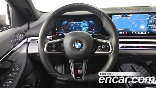 BMW 5-Series 2025 — photo 19