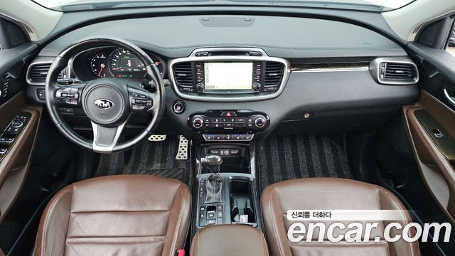 Kia Sorento 2015 — photo 10