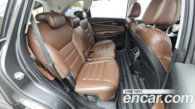 Kia Sorento 2015 — photo 17