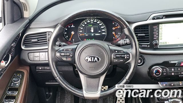 Kia Sorento 2015 — photo 19