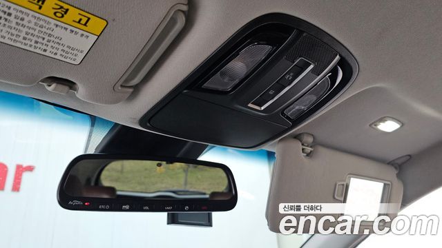 Kia Sorento 2015 — photo 32