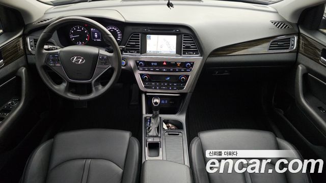 Hyundai Sonata 2016 — photo 10