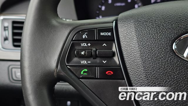 Hyundai Sonata 2016 — photo 24